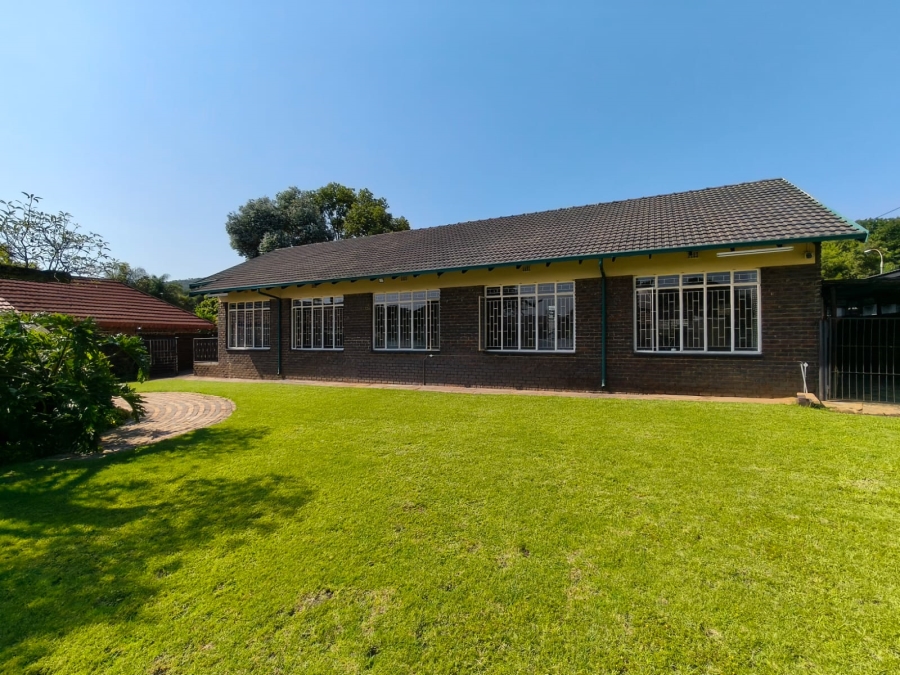 4 Bedroom Property for Sale in Safari Gardens North West